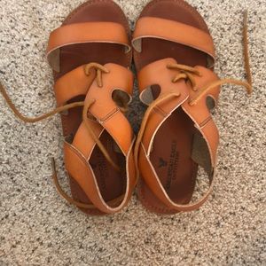 American Eagle Sandals